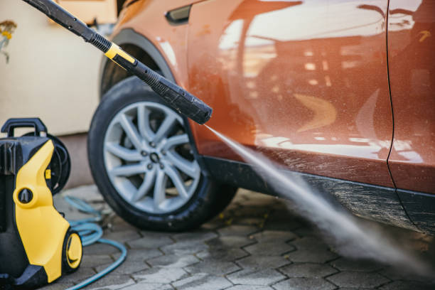 Best Commercial Building Pressure Washing  in Lynchburg, OH